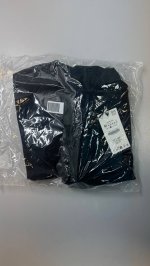 Zara КОРОТКОЕ ПЛАТЬЕ СО СКЛАДКАМИ И КАРМАНАМИ Black | 9747/777/800