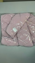 Zara СТЕГАНАЯ КУРТКА ИЗ ПРОРЕЗИНЕННОЙ ТКАНИ Chalk pink | 5644/702/626