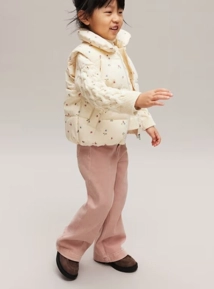 Жилеты для девочек 2-8 лет