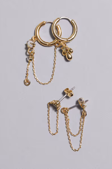 CONJUNTO DE BRINCOS ADORNADOS