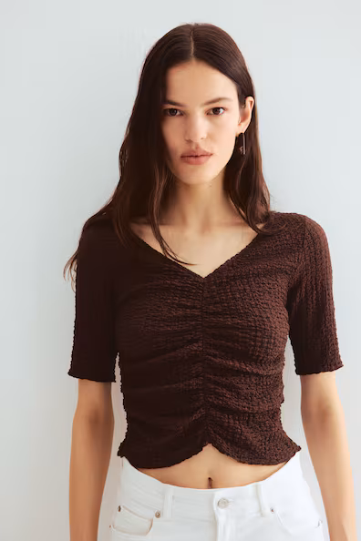 CAMISOLA DRAPEADA COM TEXTURA