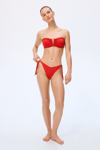CUECA DE BIQUíNI COM ATILHOS