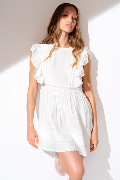 VESTIDO COM NERVURAS