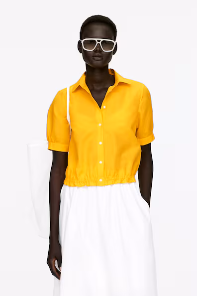BLUSA COM GOLA REDONDA
