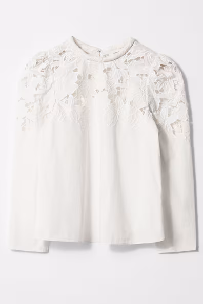 BLUSA COM MANGAS BALãO BORDADA