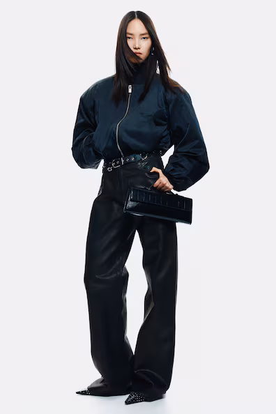 Джинсы в покрытии из ганги- Заказать в России