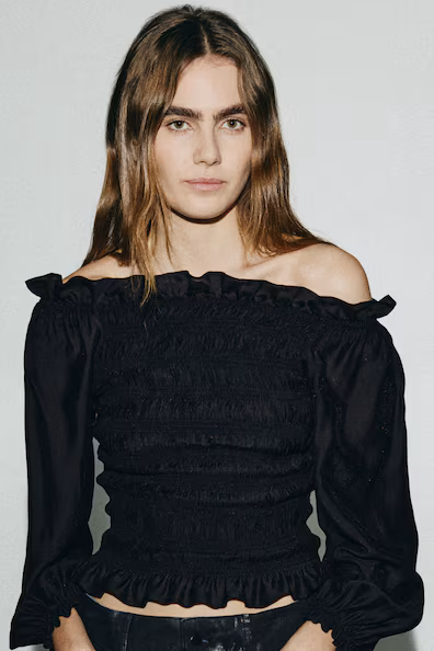 Топ с обнаженными плечами и оборками SMOCK- Заказать в России