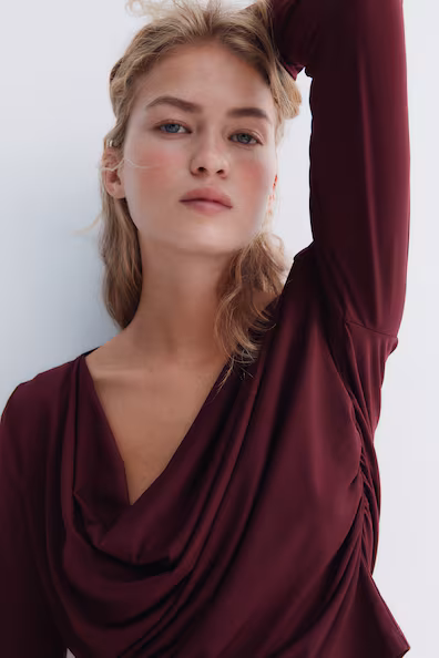 Свитер драпированный из джерси- Заказать в России