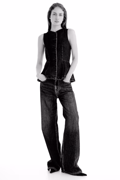 Жилет с баской- Заказать в России