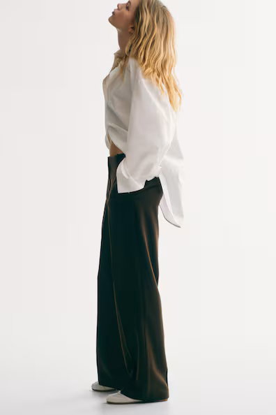 Брюки из элегантной бархатистой ткани- Заказать в России