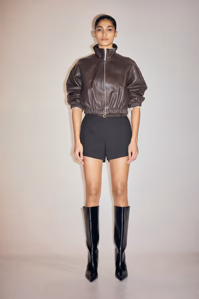 Шорты с поясом- Заказать в России