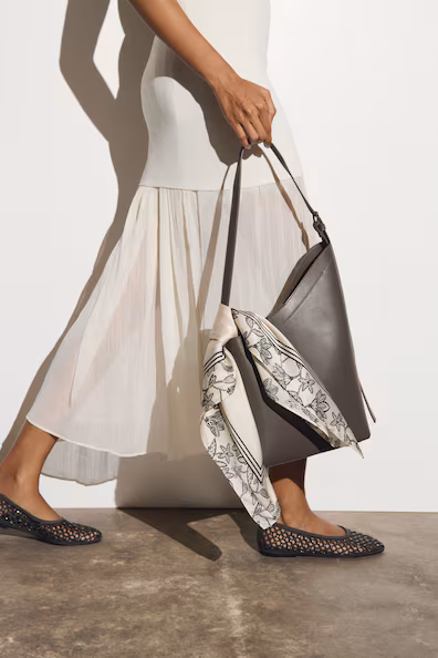 Печатный шелковый платок- Заказать в России