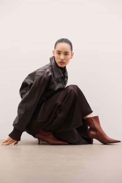 Ботильоны на высоком каблуке