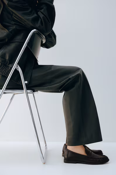 Лоферы из кожи