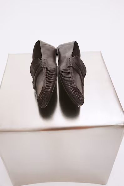 Мокасины из кожи- Заказать в России