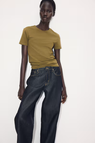 Облегающая футболка- Заказать в России