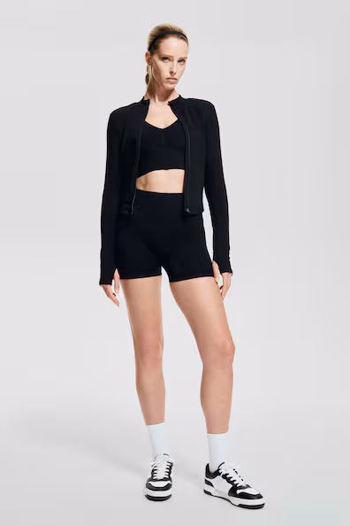 Шорты SEAMLESS INVISIBLE с технологией DRYMOVE™