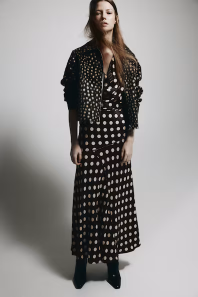 Юбка из атласа- Заказать в России