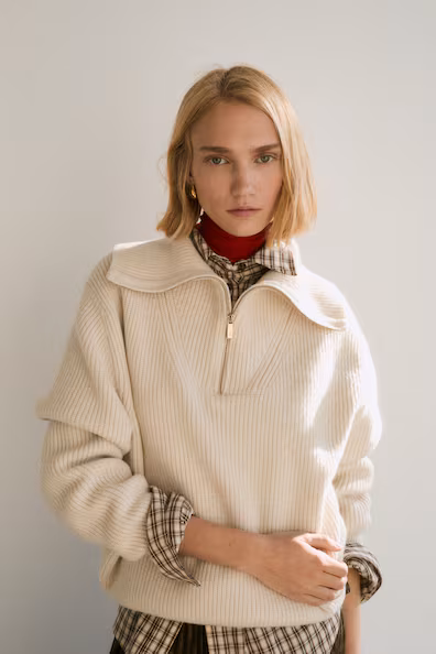 Свитер из рубчикового трикотажа с молнией- Заказать в России