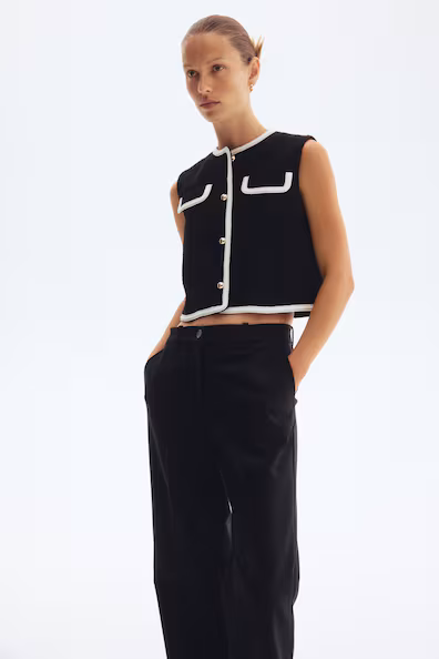 Жилет из ткани букле- Заказать в России