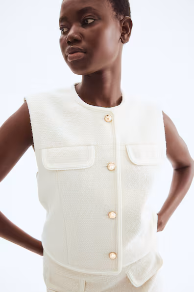 Жилет из ткани букле- Заказать в России