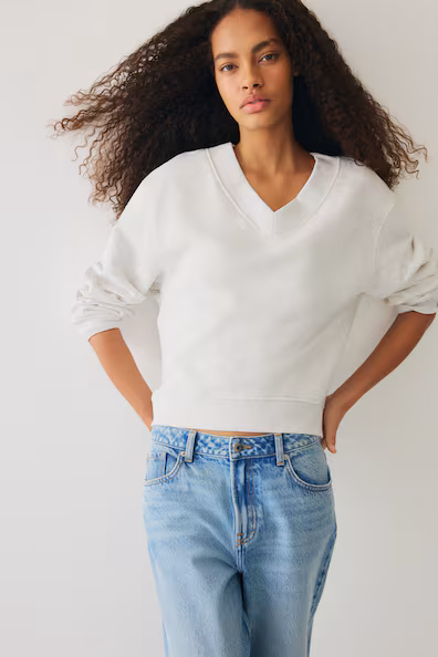 Свитшот с вырезом лодочкой- Заказать в России