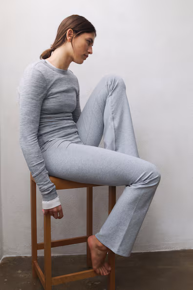 Леггинсы для занятий спортом в стиле клёш- Заказать в России