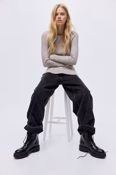 Ботинки на шнуровке- Заказать в России