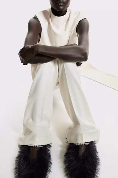 Украшенные шлепанцы- Заказать в России