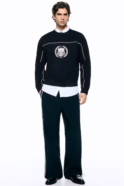 Толстовка свободного кроя