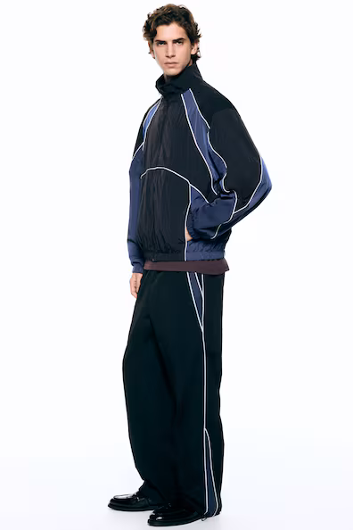 Спортивная куртка с блоками цвета- Заказать в России