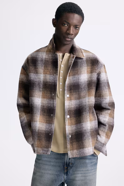 Рубашка на пуговицах комфортного кроя- Заказать в России