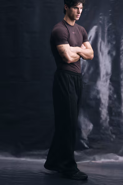 Спортивные брюки LOOSE FIT- Заказать в России