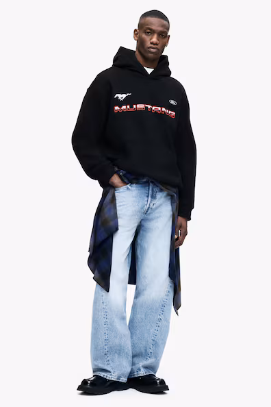 Свитшот с капюшоном свободного кроя- Заказать в России