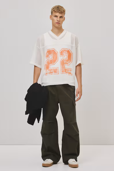 Футболка OVERSIZED FIT из сетчатого материала с принтом- Заказать в России