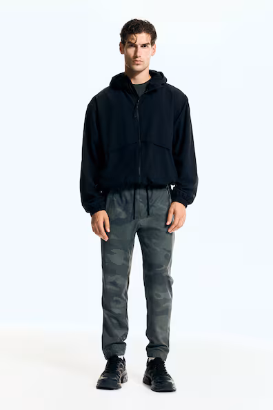 Спортивные брюки с технологией DRYMOVE™ REGULAR FIT- Заказать в России