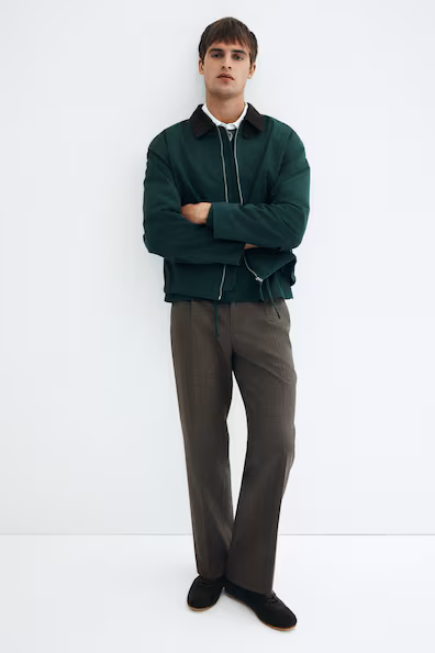 Классические брюки свободного кроя- Заказать в России