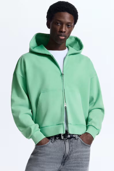 Оверсайз куртка с капюшоном на молнии