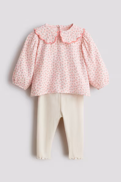 Комплект блузы и леггинсов- Заказать в России