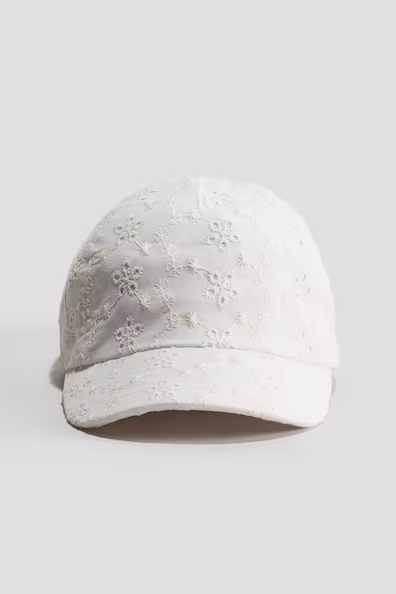 Бейсболка из хлопка с аппликацией- Заказать в России