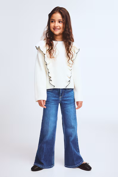 Джинсы с широкими брючинами