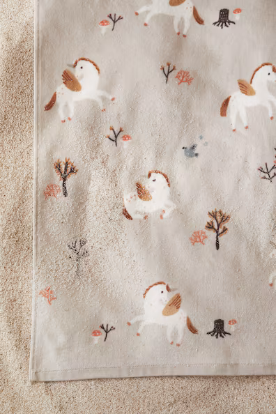 Полотенце для ванной с узором