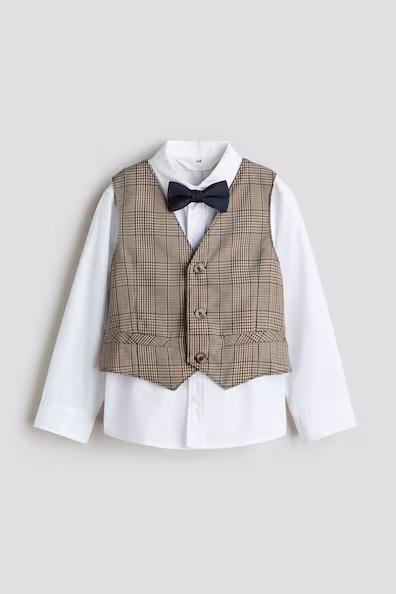 Набор элегантного трех предметного костюма