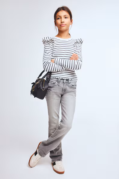 Джинсы свободного кроя с буткатингом и расплывчатым серым цветом