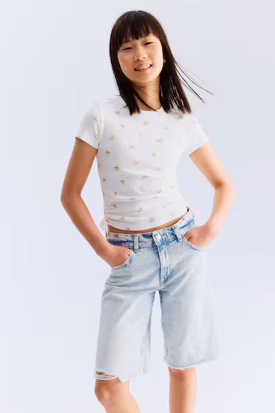 Джинсовые шорты