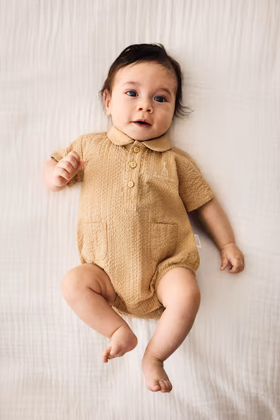 Пышный комбинезон из хлопка с морщинами