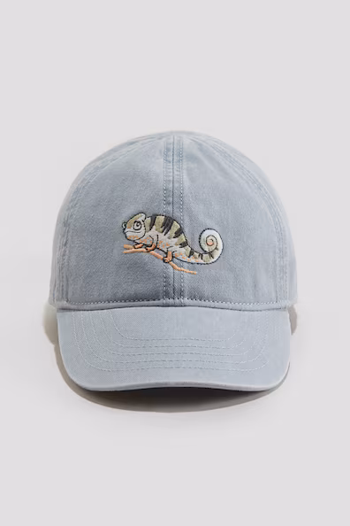 H&M Бейсболка из серой джинсовой ткани с вышивкой