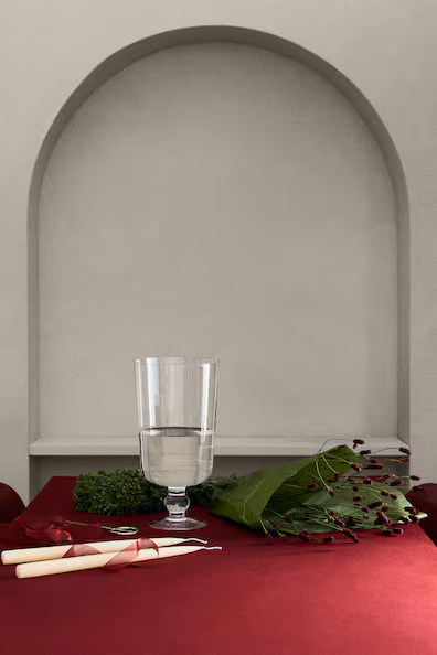 Большая стеклянная кувшин с ножкой- Заказать в России