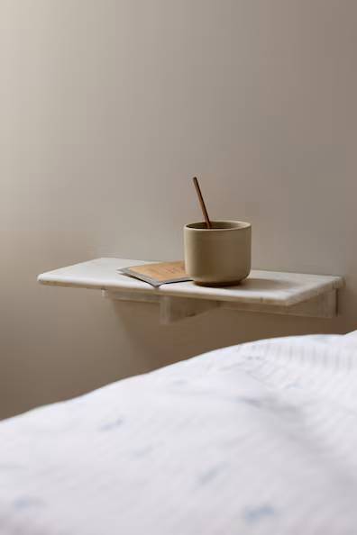 Настенная полка из мрамора- Заказать в России