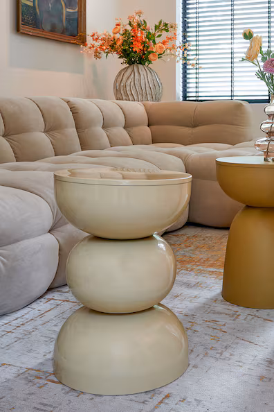 Металлический боковой столик- Заказать в России